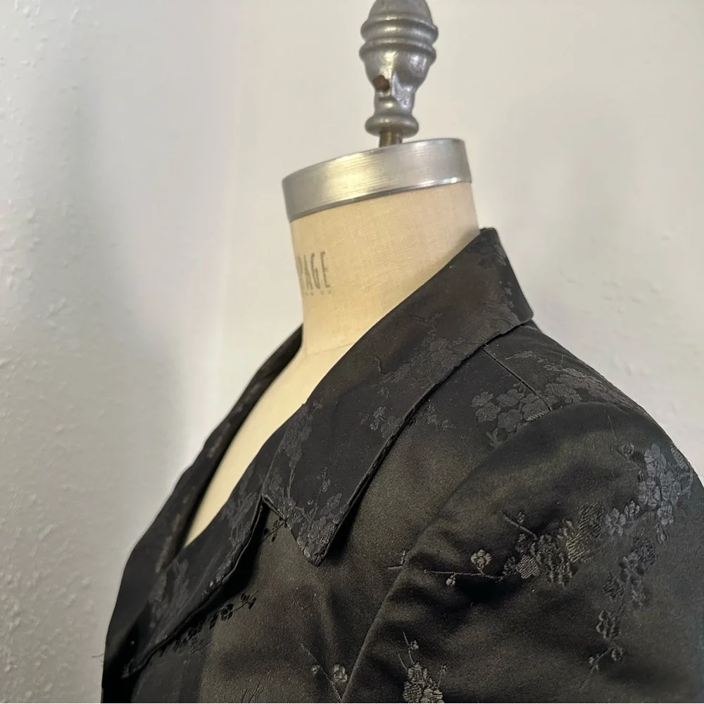 Carolina Herrera Black silk cinch waist evening jacket cherry blossom detail - Picture 8 of 9